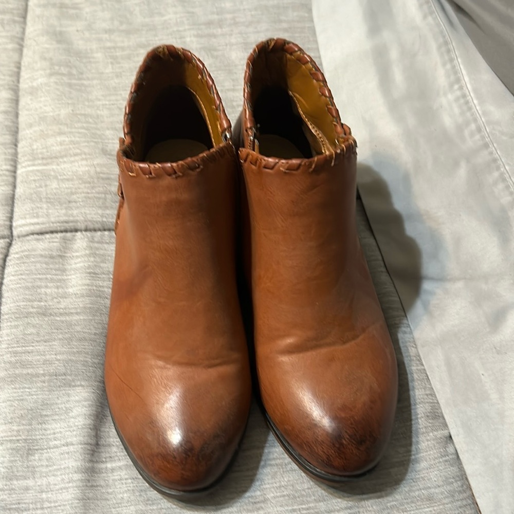 Women’s Booties size 6.5